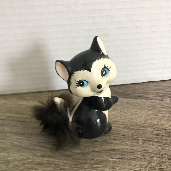Vtg Ceramic Skunk Figurine with Fur Tail - Picture 1 of 13